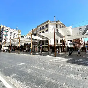 Rentalsevilla Emblemático En La Campana Sevilla